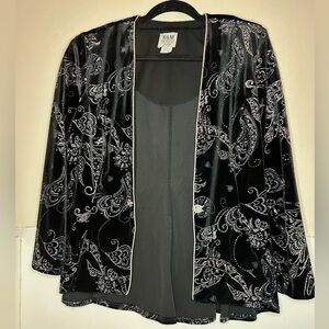 R$M woman’s black velvet and silver jacket 16 long sleeve